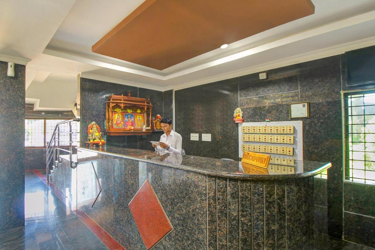 Capital O 17320 Vijaya Residency Манипала Екстериор снимка